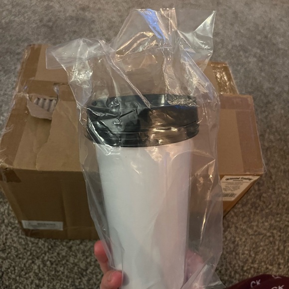 Oriental Trading DIY White Travel Mug with Black Lid - 6 Pack Brand New - Picture 3 of 5